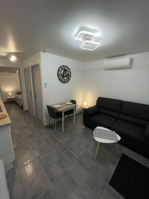 La Maisonnette Saint-quentinoise Hébergement de vacances *
